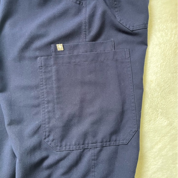 FIGS Yola Scrub Pants Yoga Style Size L | Navy High-Waisted, Comfortable Fit - Picture 10 of 12